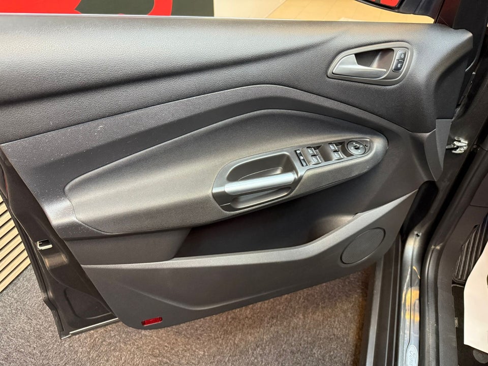 Ford C-MAX 1,0 SCTi 125 Titanium 5d