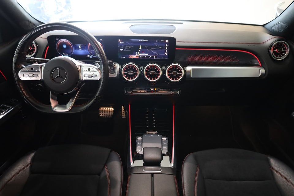 Mercedes EQB250 AMG Line 5d