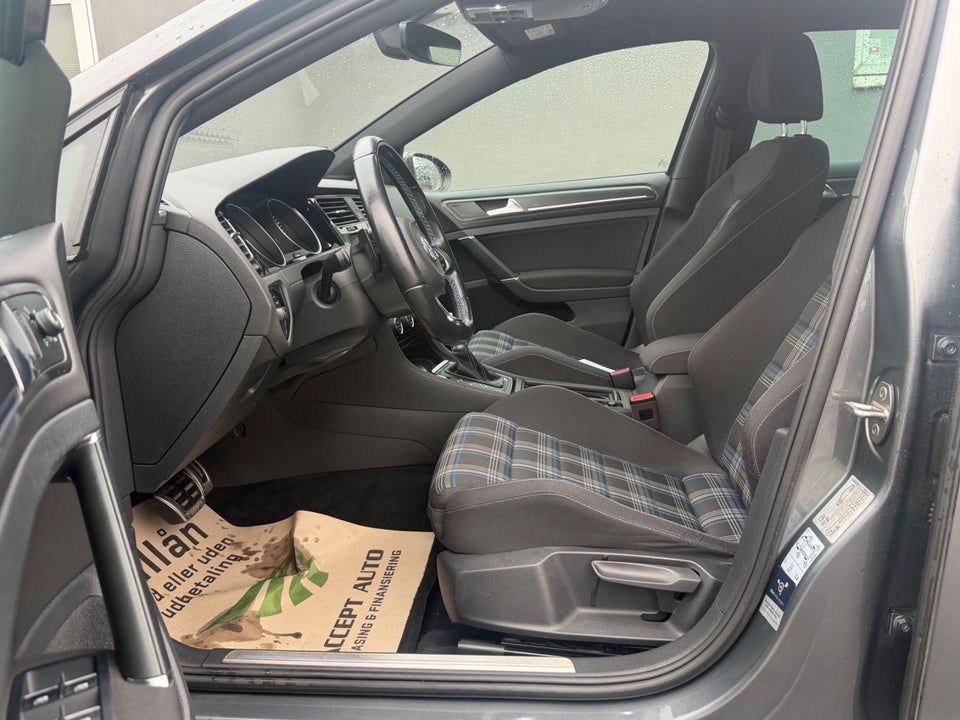 VW Golf VII 1,4 GTE DSG 5d