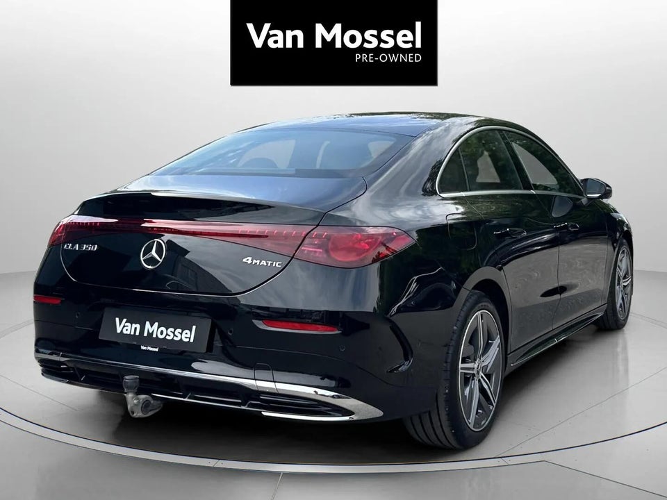 Mercedes CLA350 EQ AMG Advance Plus 4Matic 4d