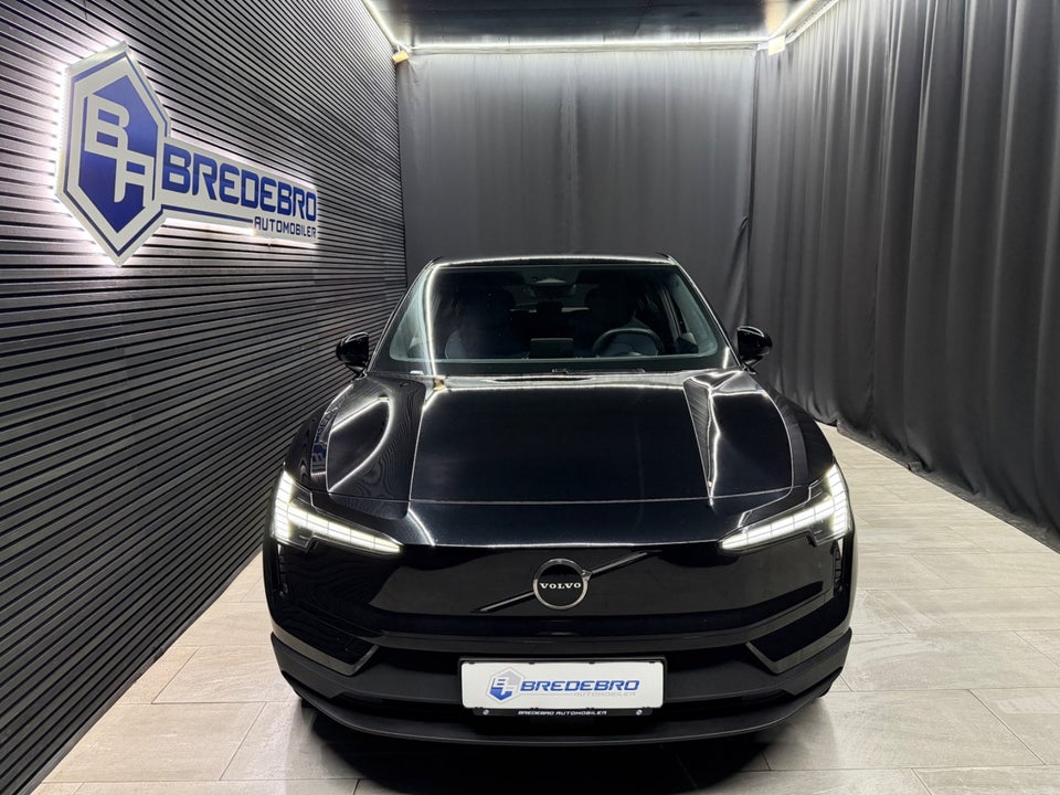 Volvo EX30 Standard Range Core 5d