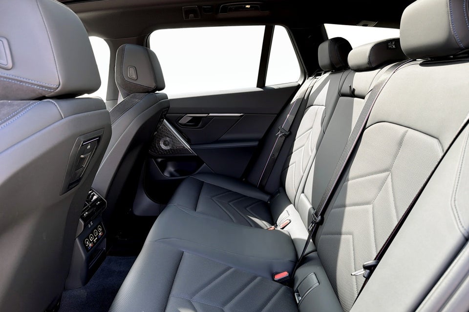 BMW i5 eDrive40 Touring Supercharged 5d