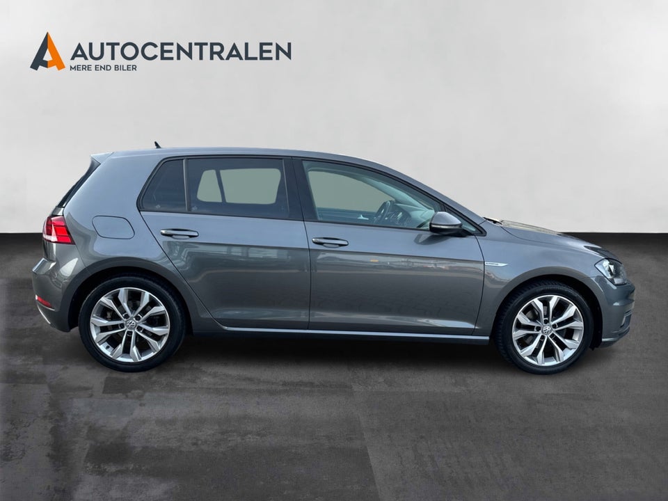 VW Golf VII 1,5 TSi 130 Comfortline DSG 5d