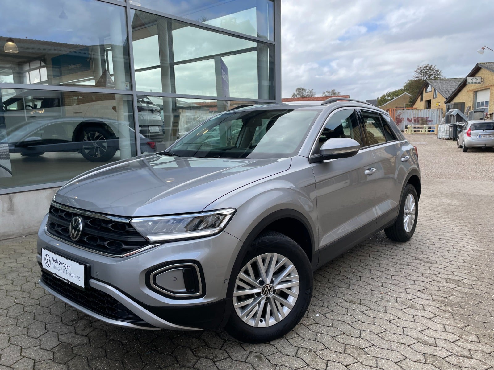 VW T-Roc 1,5 TSi 150 Life DSG 5d