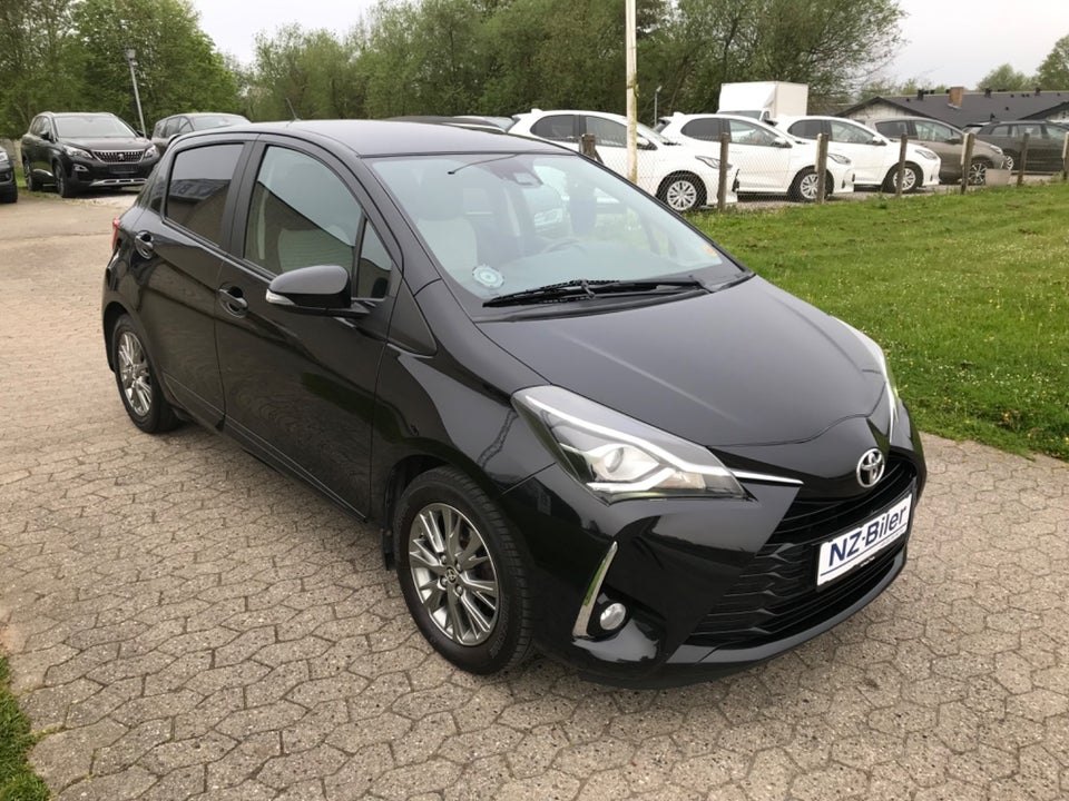 Toyota Yaris 1,0 VVT-i T2 5d