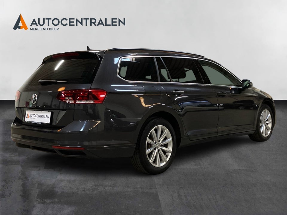 VW Passat 2,0 TDi 150 Business Variant DSG 5d