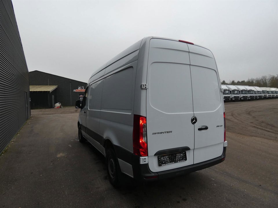 Mercedes Sprinter 316 2,2 CDi A2 Kassevogn aut. RWD