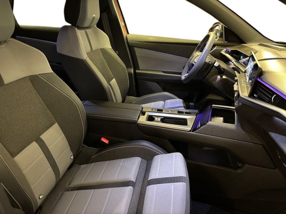 Opel Grandland-e 73 GS Sky 5d