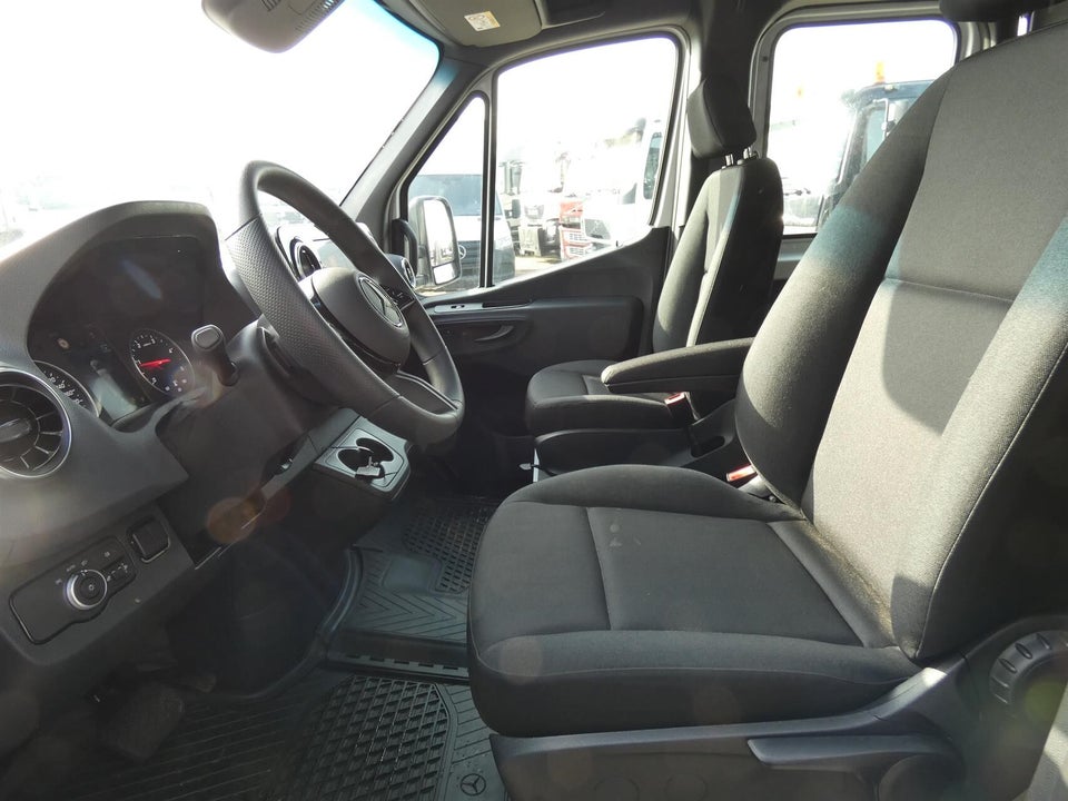 Mercedes Sprinter 317 2,0 CDi A3 Db.Kab PRO aut. RWD 4d