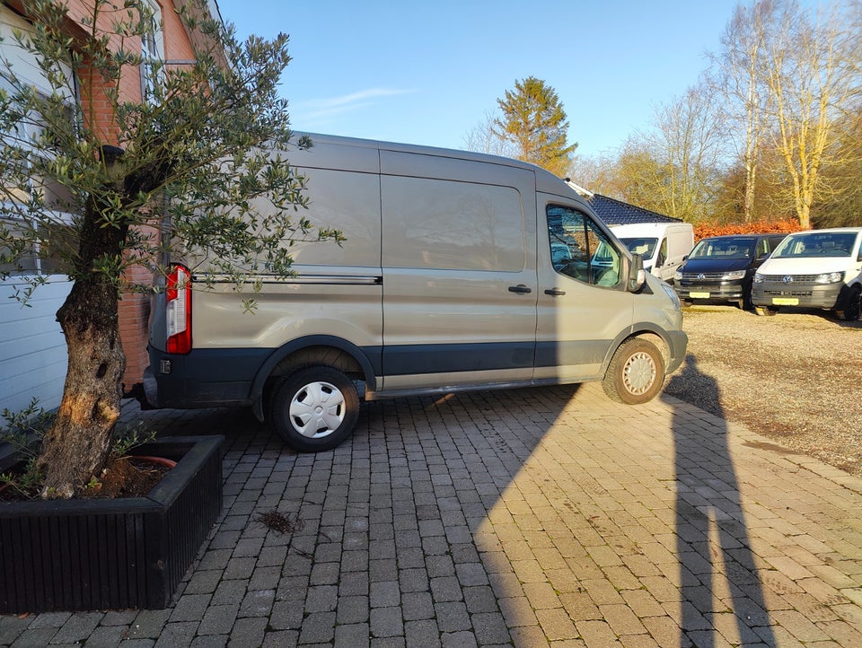 Ford Transit 350 L2 Van 2,2 TDCi 125 Trend H2 FWD