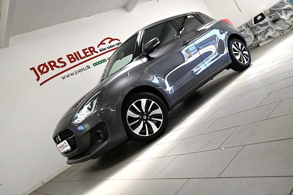Suzuki Swift 1,2 Dualjet Exclusive CVT 5d