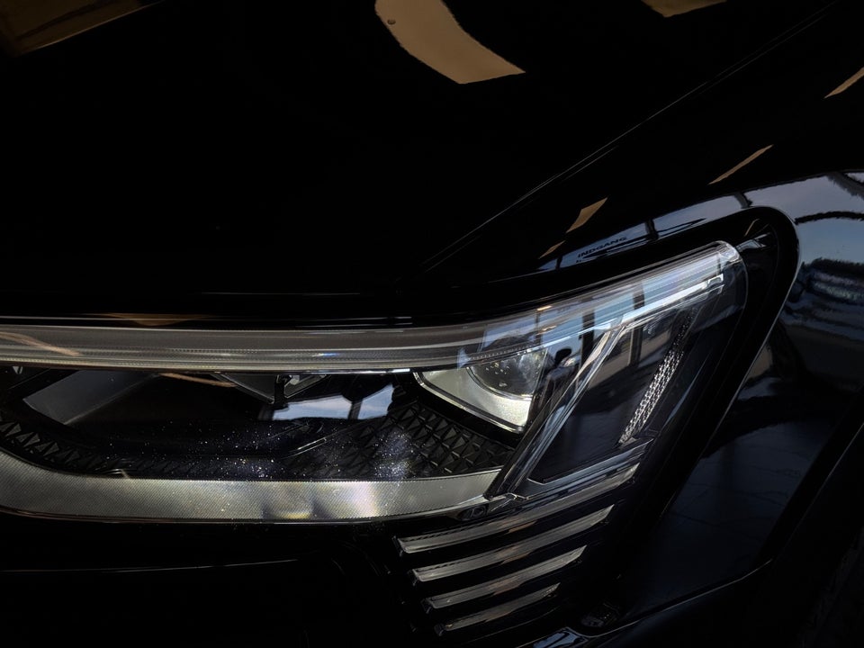 Audi Q8 e-tron 55 S-line Sportback quattro 5d