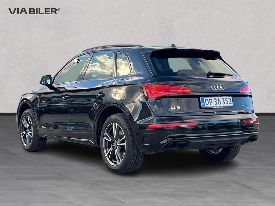 Audi Q5 50 TFSi e S-line quattro S-tr. 5d