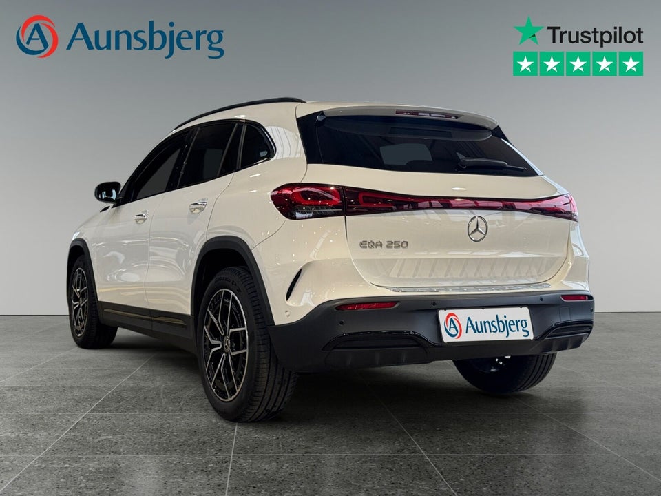 Mercedes EQA250 AMG Line 5d