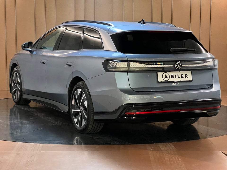 VW ID.7 86 Style S Tourer 5d