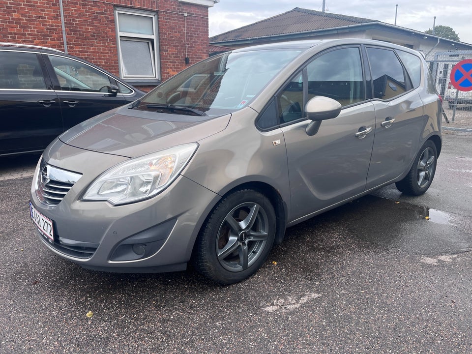Opel Meriva 1,4 T 140 Cosmo 5d