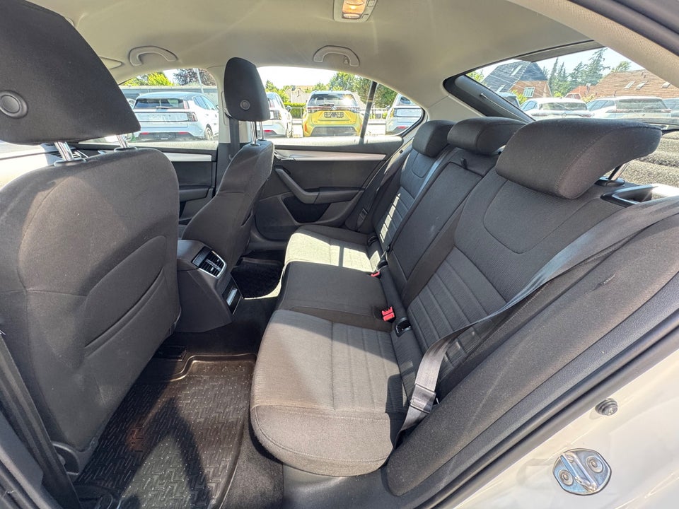 Skoda Octavia 1,4 TSi 140 Elegance 5d