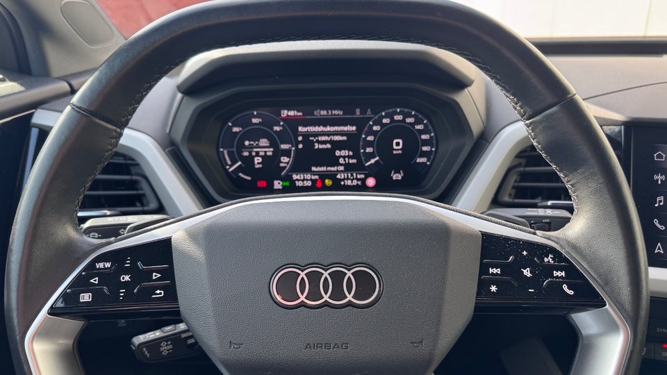 Audi Q4 e-tron 40 Attitude 5d