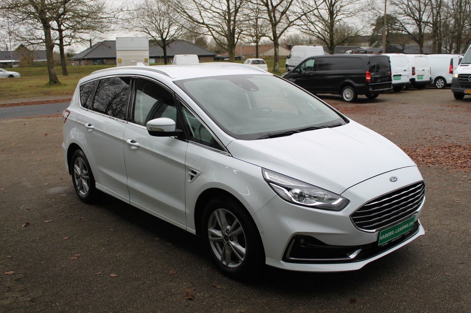 Ford S-MAX 2,0 EcoBlue Titanium aut. Van 5d