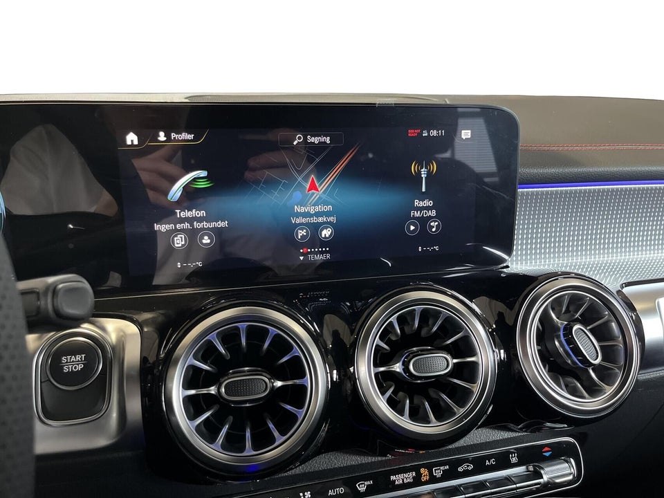 Mercedes EQB300 AMG Line 4Matic 5d