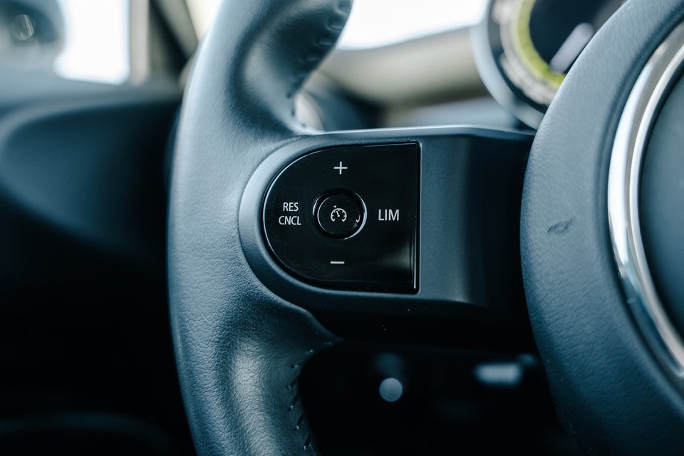 MINI Cooper SE Edition Premium Plus 3d