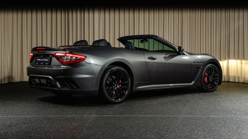 Maserati GranCabrio 4,7 MC Stradale aut. 2d