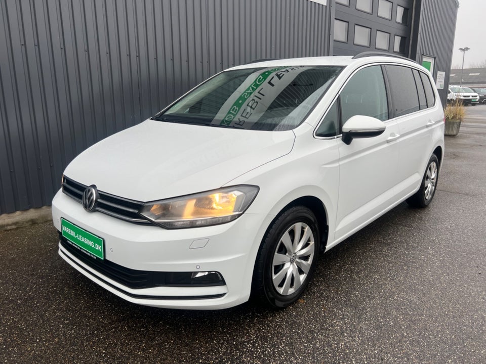 VW Touran 2,0 TDi 115 Highline DSG Van 5d