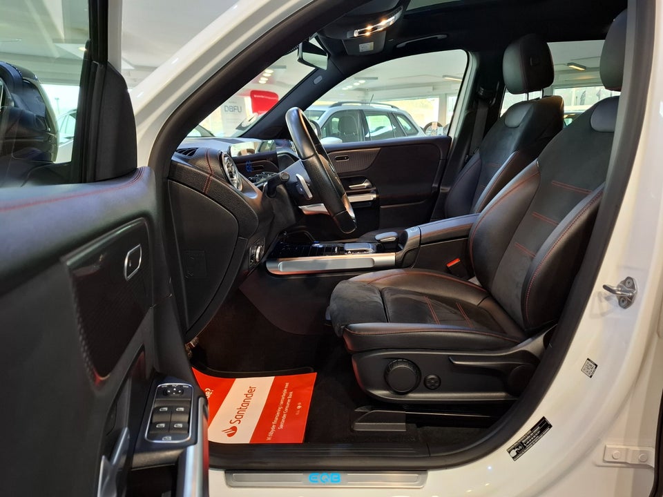 Mercedes EQB300 4Matic 5d