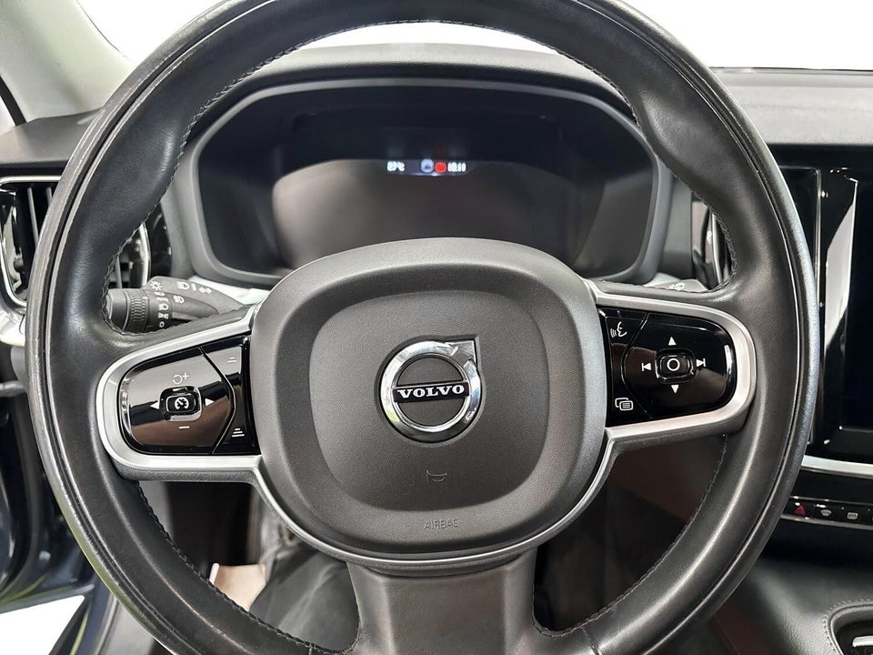 Volvo V60 2,0 T6 ReCharge Inscription X aut. AWD 5d
