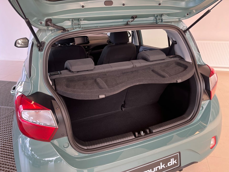 Hyundai i10 1,0 MPi Essential AMT 5d