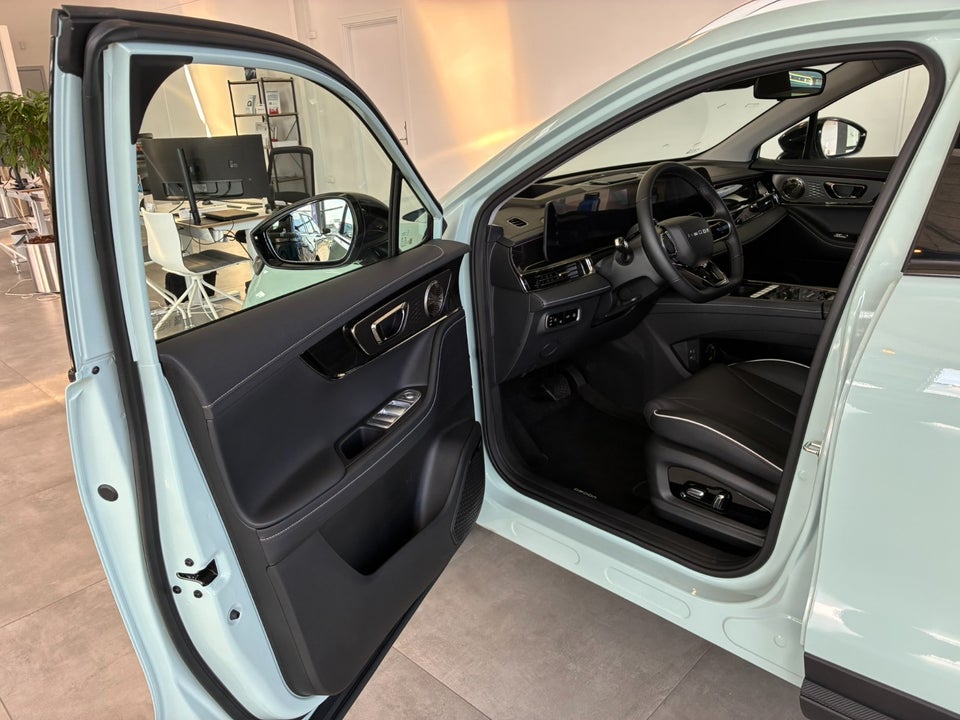 Omoda 5 EV Premium 5d