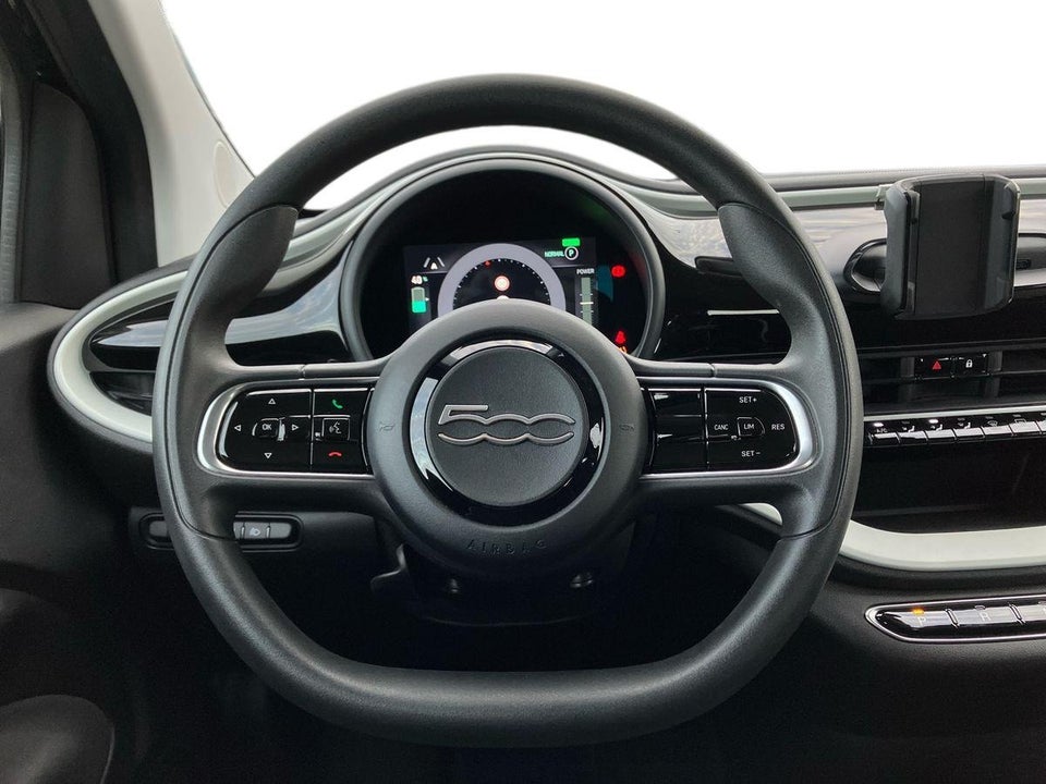 Fiat 500e 24 Action 3d