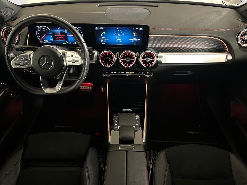 Mercedes EQB250 AMG Line 5d