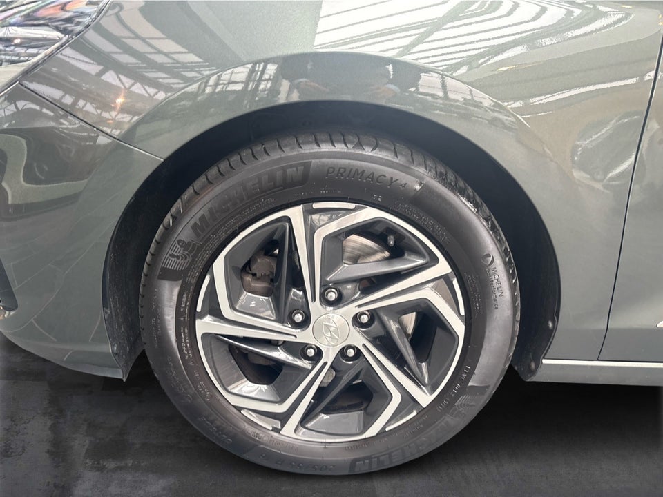 Hyundai i30 1,0 T-GDi Advanced DCT 5d