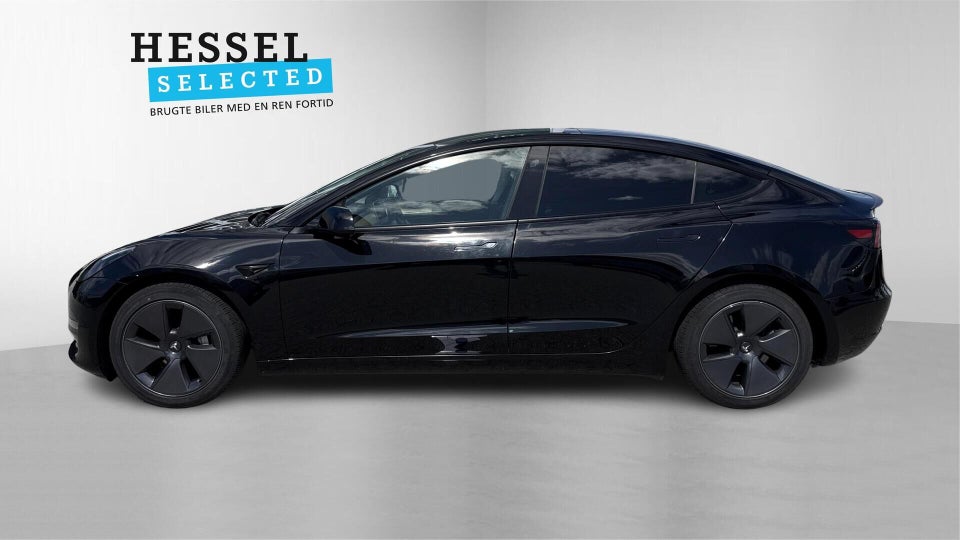 Tesla Model 3 Long Range AWD 4d