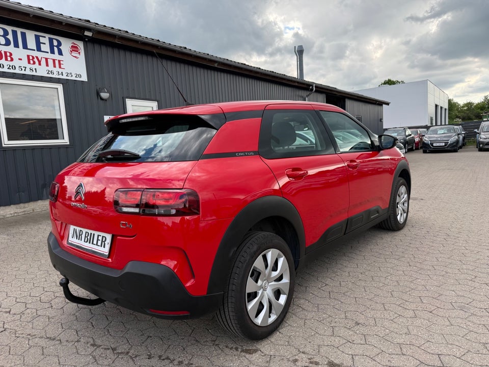 Citroën C4 Cactus 1,6 BlueHDi 100 BlackLine 5d