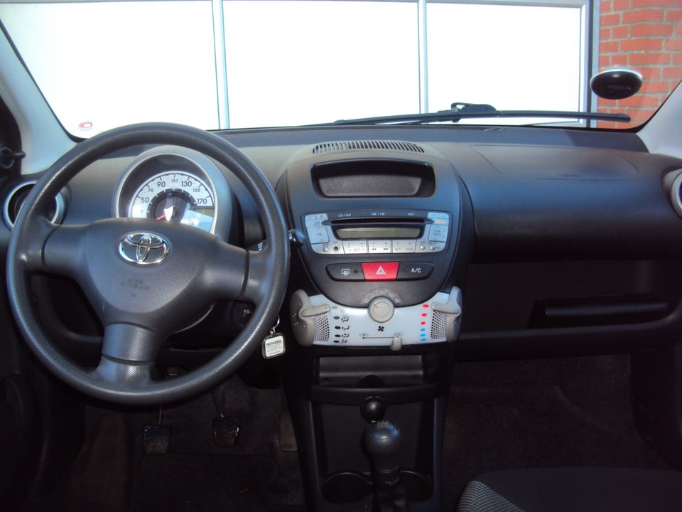 Toyota Aygo 1,0 VVT-i T2 Air 5d