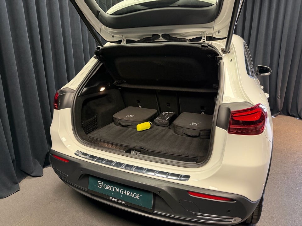 Mercedes EQA250+ Progressive 5d