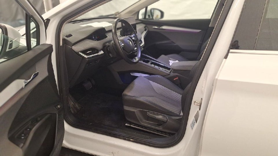 Skoda Enyaq 80 iV Plus Loft 5d