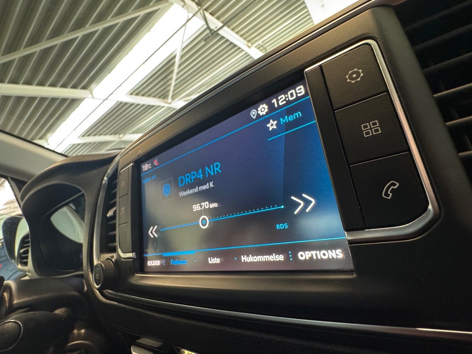 Peugeot Expert 2,0 BlueHDi 122 L3 Premium EAT8 Van