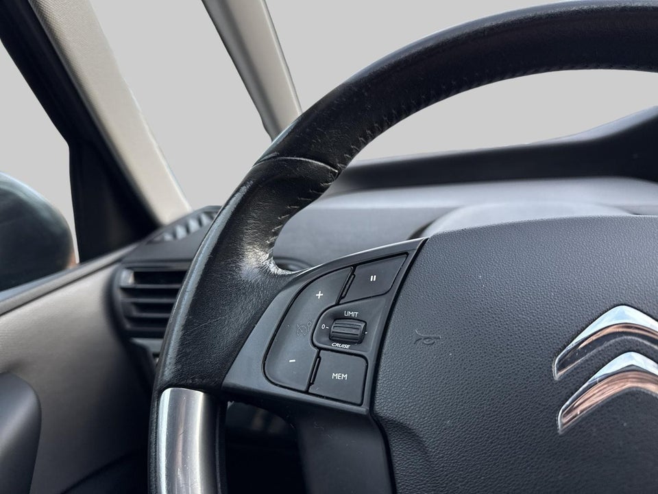 Citroën Grand C4 Picasso 1,2 PureTech 130 Extravaganza 7prs 5d