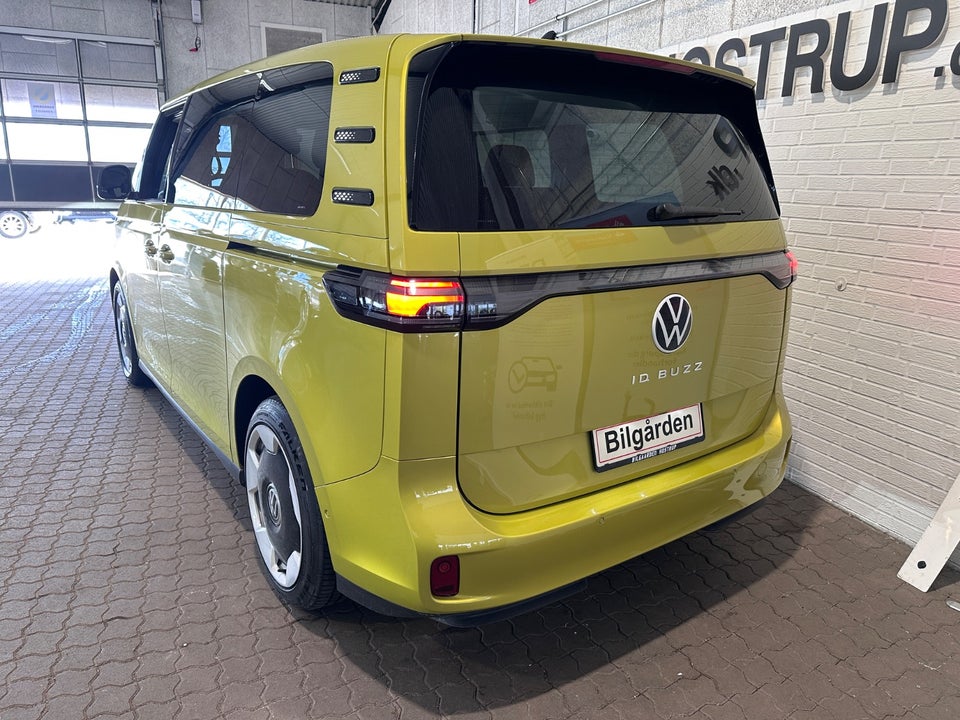 VW ID.Buzz 77 Pro SWB 5d
