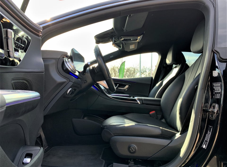 Mercedes EQE350+ 4d