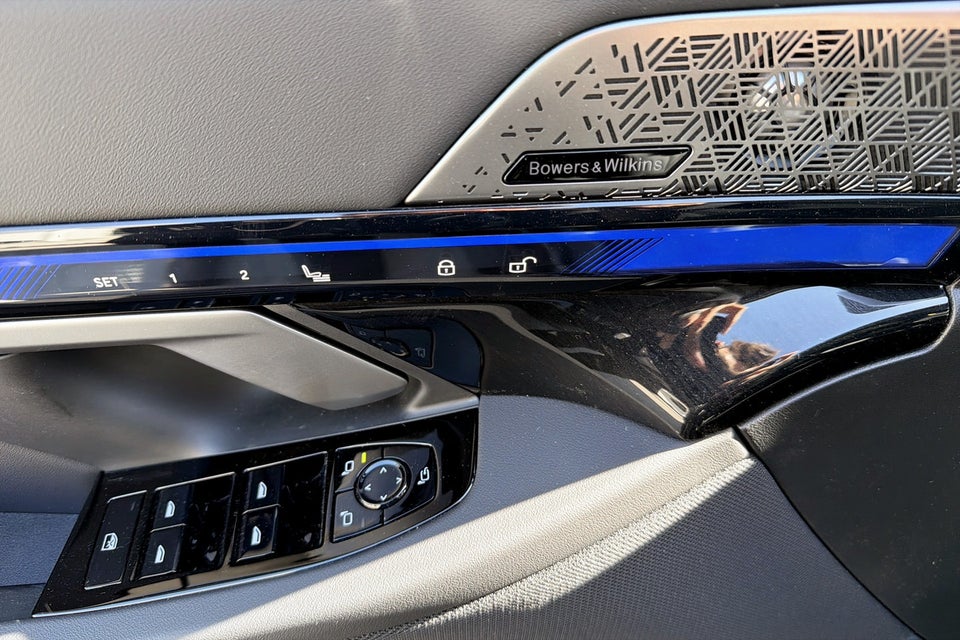 BMW i5 eDrive40 Touring Supercharged 5d