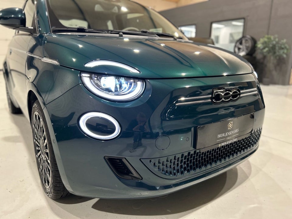 Fiat 500e 42 la Prima by Bocelli 3d