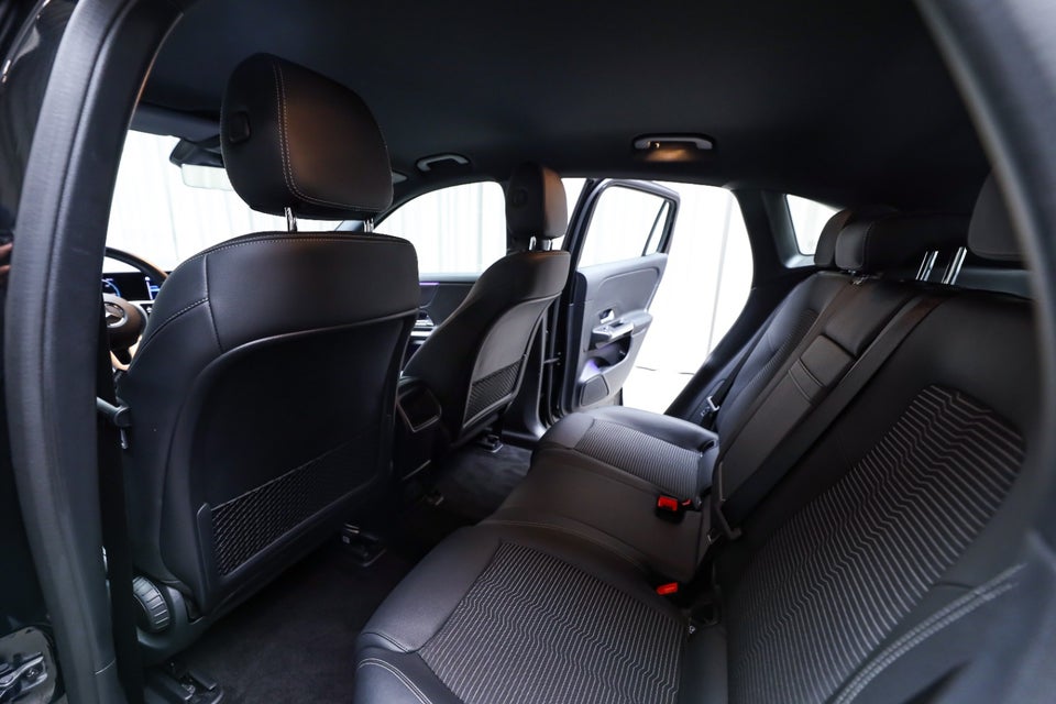 Mercedes EQA250 Progressive 5d
