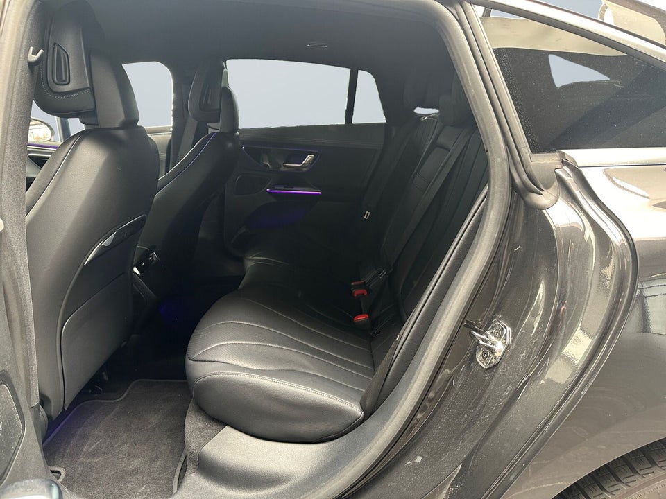 Mercedes EQE300 Avantgarde 4d