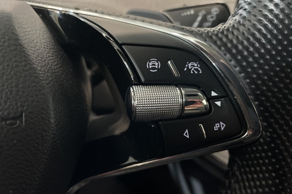 Skoda Enyaq 80 iV Loft 5d