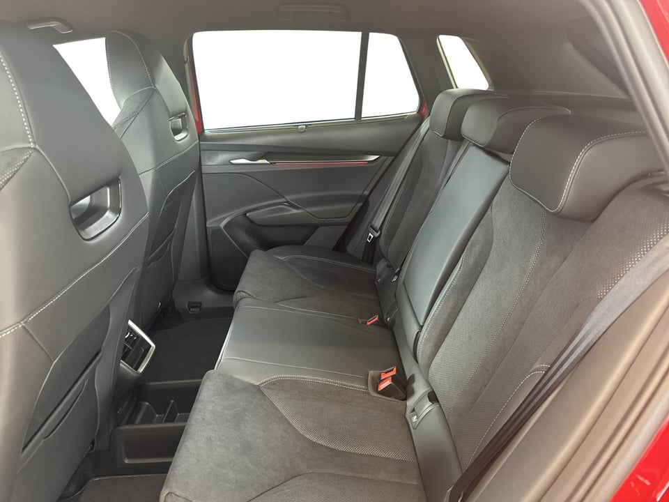 Skoda Elroq 85 iV Sportline 5d