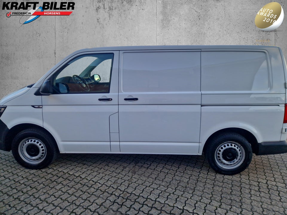 VW Transporter 2,0 TDi 114 Kassevogn kort BMT